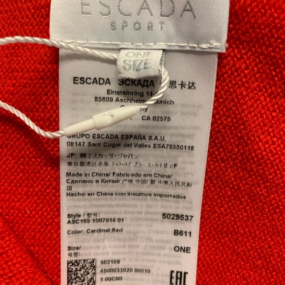Authentic Escada New cashmere scarf - Picture 4 of 4
